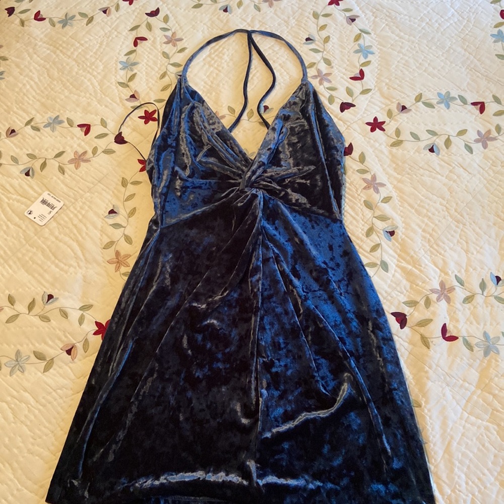 Zara dress - Picture 3 of 4